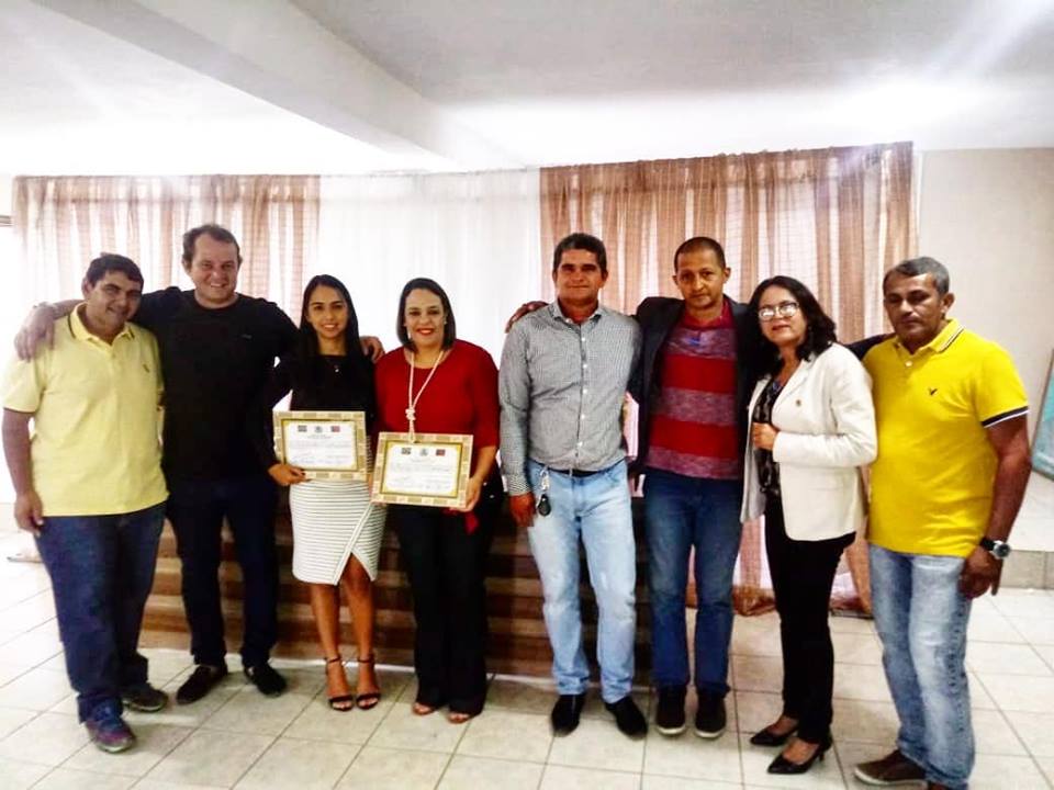 Solenidade em homenagem a enfermeira Larissa Agnês e a empresa Monte Alegre