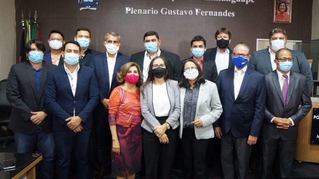 Câmara inicia ano legislativo com a presença da Prefeita Eunice Pessoa