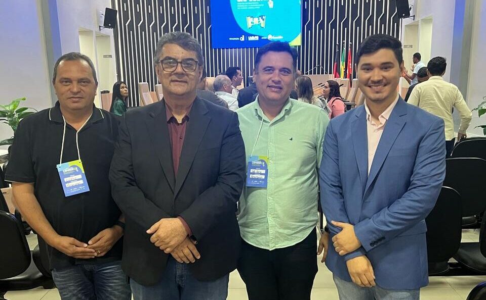 Presidente Neto Belino participa de seminário sobre modernização, transparência e eficiência legislativa